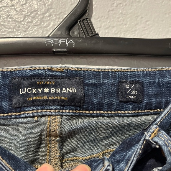 Lucky Brand Lolita Boot Cut Jeans Sz 10/30 Ankle Dark Wash White Denim - Picture 4 of 9